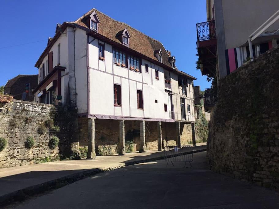 Appartement Le Nid Du Saleys - 70 M2 Centre Ville De Salies-de-Béarn Exterior foto